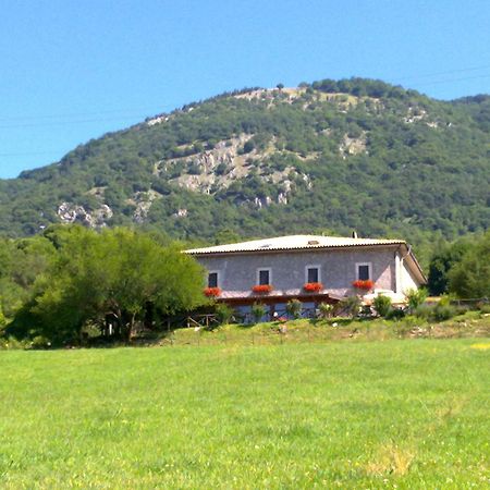 Отель La Poiana Барреа Экстерьер фото